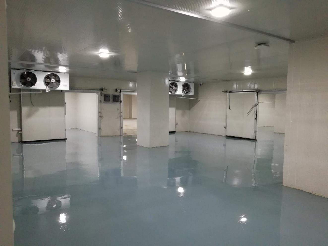 醫(yī)院建設(shè)1200立方藥房冷藏庫安裝費用價格是多少？